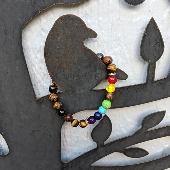 Sale! 𝅺New Tiger's Eye 7 Chakra Healing Love Stretchy Bracelet - Picture 5 of 8